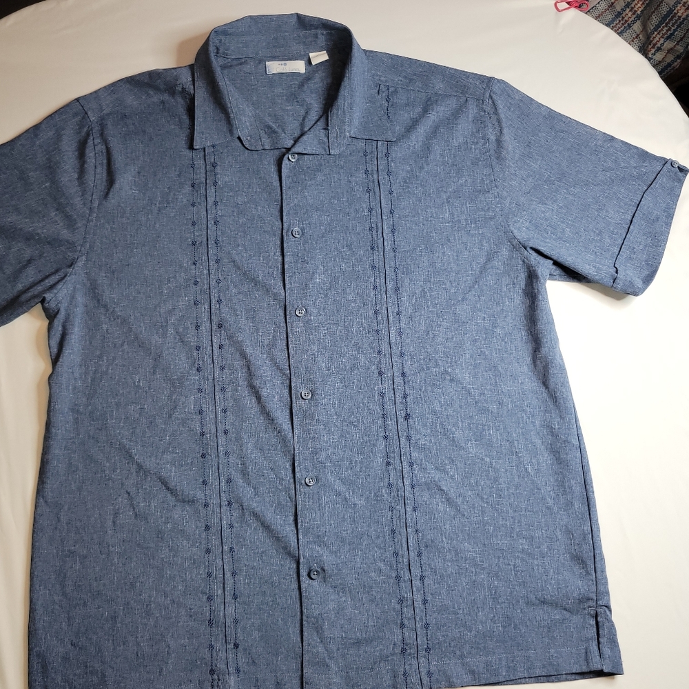 Cafe Luna Men's Blue Short Sleeve Shirt Button Up